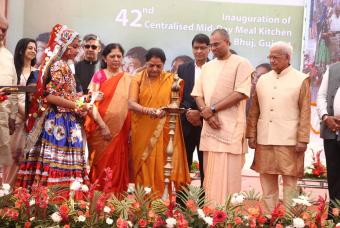 Shri Nimaben Acharya, MLA, Bhuj, lights the ceremonial lamp to begin the festivities