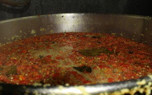 Curry Preparation In Akshaya Patra Kitchen In Baroda